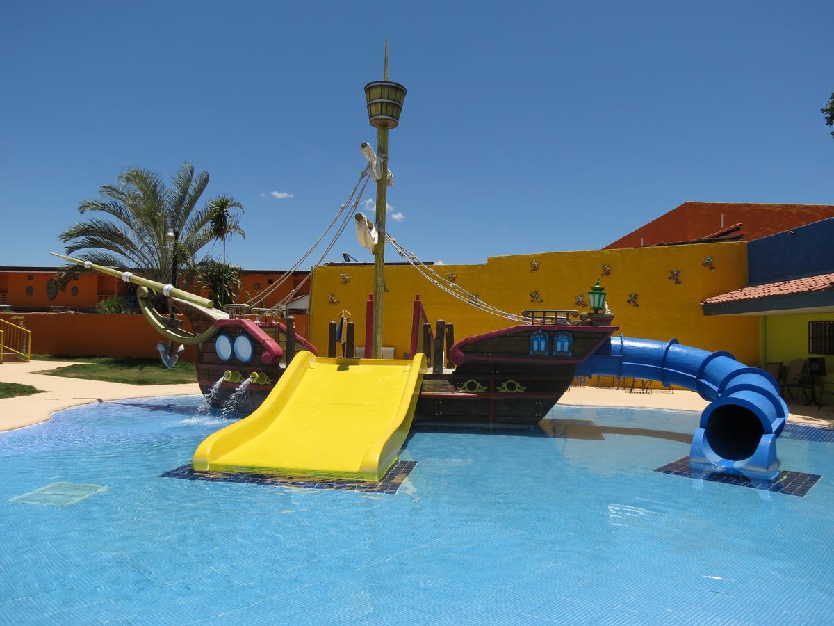 Hotel La Hacienda Santiago Kültér fotó